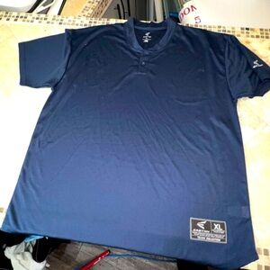 Easton Shirt​​​